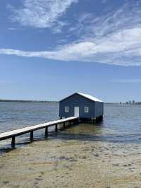 💙 Perth’s Iconic Blue Boat House: Simplicity Meets Serenity 🛶🌊
