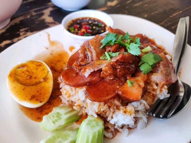 ก๋วยเตี๋ยวร้านเก่าแก่เมืองกรุงเก่า เปิดมากว่า 70ปี