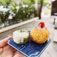 MUZI MATCHA CAFE 