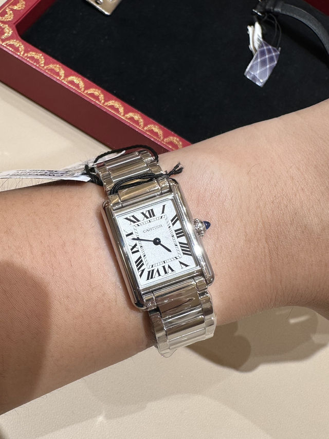 Love Watches and a tourist? Come over to KL to buy your dream one now!