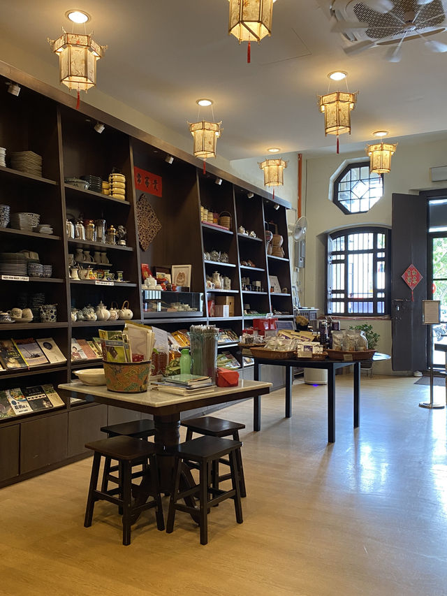 Peaceful place for vegetarian food in Georgetown 