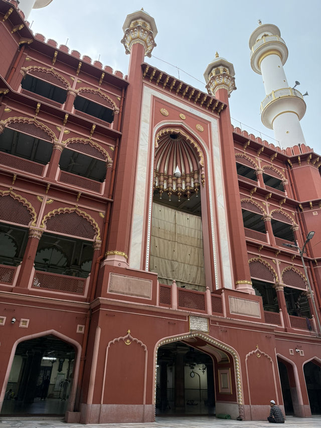 【インド・コルカタ ナコダモスク】コルカタ最大のイスラム教寺院へ