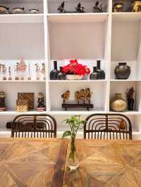 Kembang Tandjoeng, Jakarta’s Heritage Café with a Floral Soul