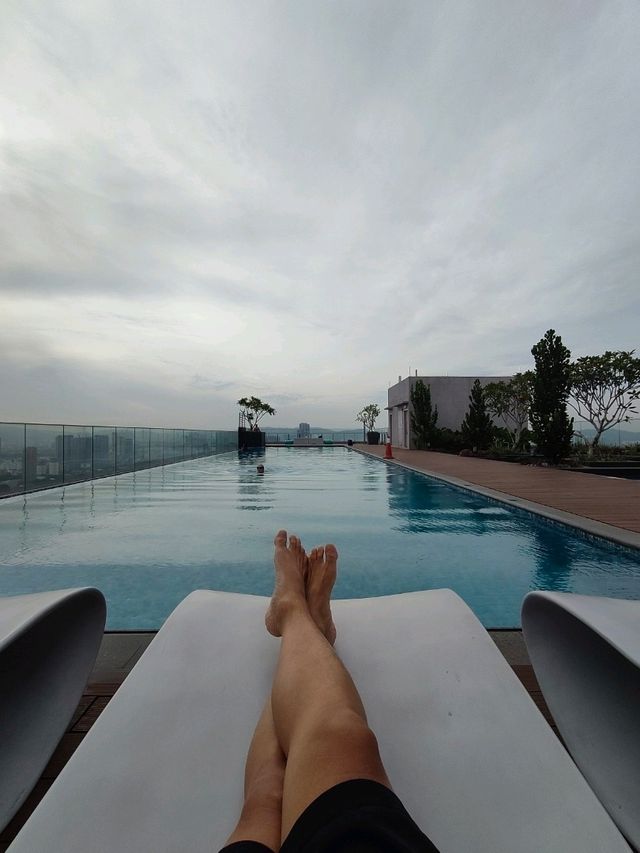 🏙️ Living Above It All: The 53rd Floor Retreat with viewpoint toward  KL city