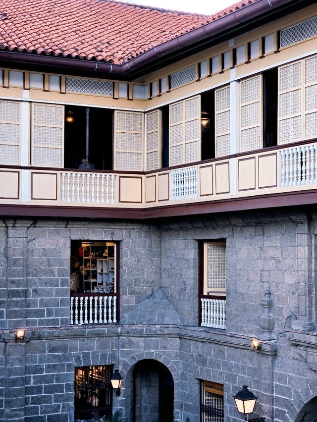 พาเที่ยวเมืองเก่า Intramuros, Manila 🇵🇭