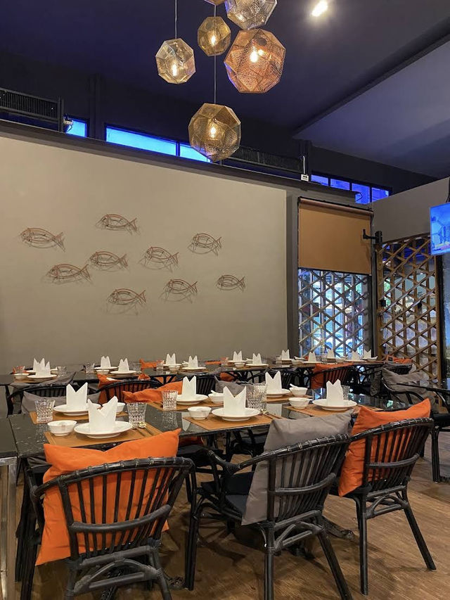 Marada Cafe Hatyai, Halal Fusion with a Stylish Kick
