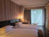 ANdAZ พัทยา โรงแรมในสวน ริมทะเล