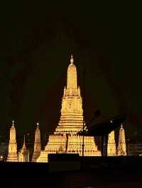 เสน่ห์ของวัดอรุณยามค่ำคืน ผ่านสายตานักถ่ายภาพ