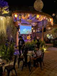 📍MARIBU CAFE & BAR