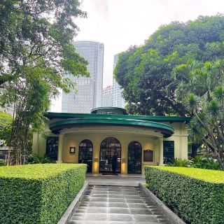 Makati – Ayala Triangle Gardens