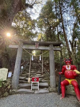 Miyazaki: Higashi Kirishima Shrine