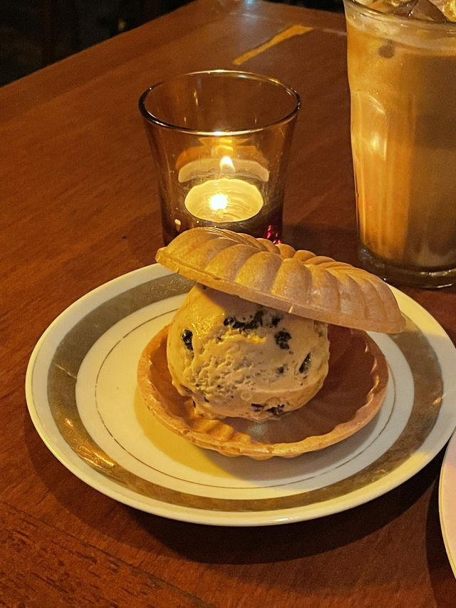 【渋谷】ノスタルジックなカフェ🪔 サロナード カフェ ダブ☕️