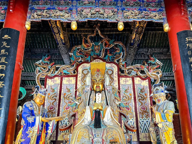 Luoyang, China 🚩