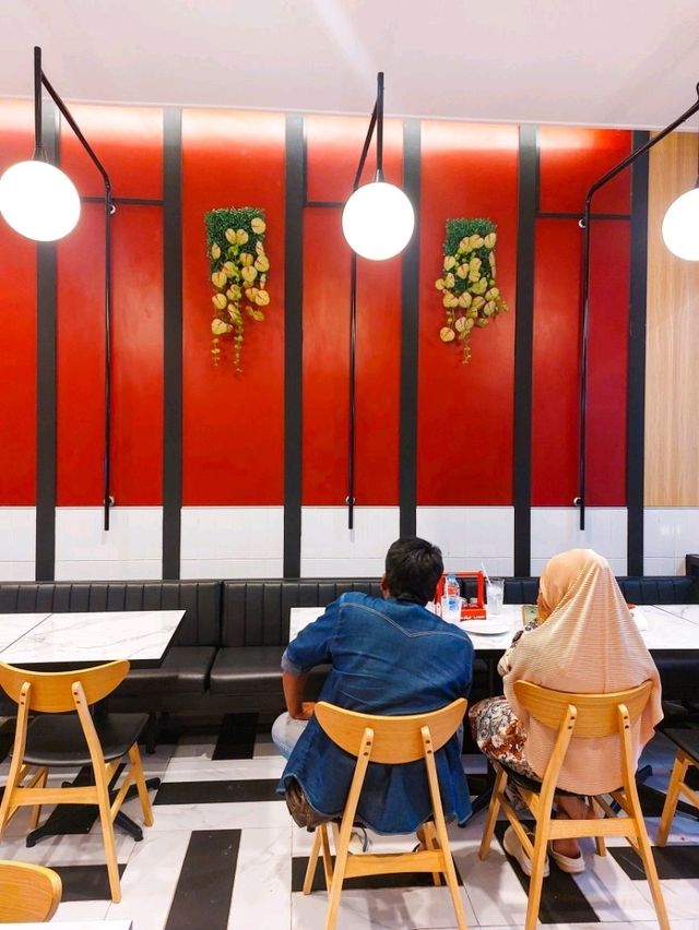 Pizza Hut สาขา Central Fastival Hat Yai Pizza Hut สาขา Central Fastival Hat Yai