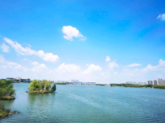 鶴鳴湖公園週末打卡放鬆首選