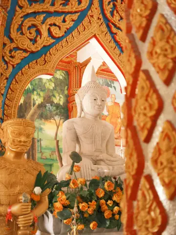 Phuket, the island of emerald seas and relaxation.