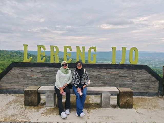 ✨ Hidden Gem with Sunset Magic – Candi Ijo & Lereng Ijo, Jogjakarta ✨