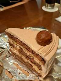 🍰 HARBS Cafe ขนมเค้กสุดหรูรสชาติโดนใจ!