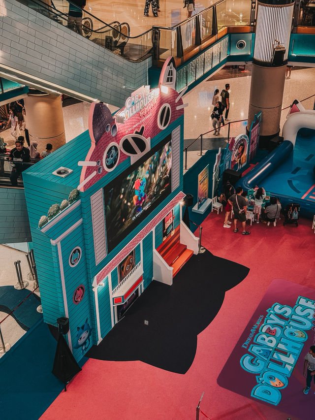 Shop, Eat & Explore – Sunway Pyramid Mall