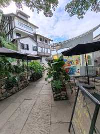 The New Charm of the Mountain City: Where Past Meets Present in Xiahao Li