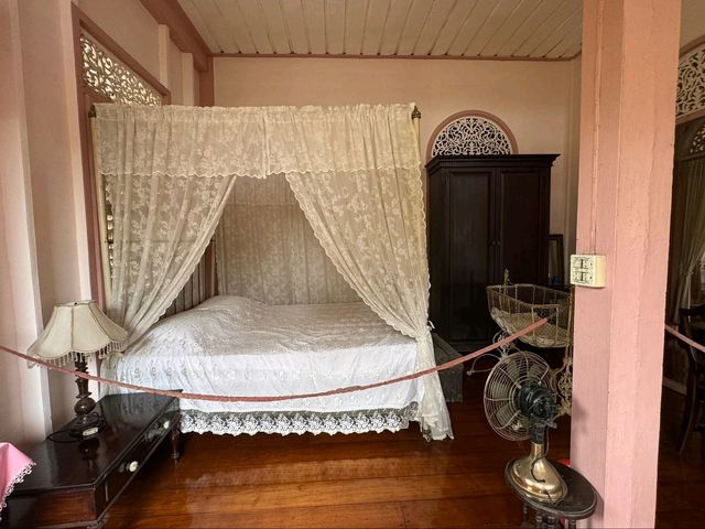 บ้านวงศ์บุรี (Khum Vongburi Museum)