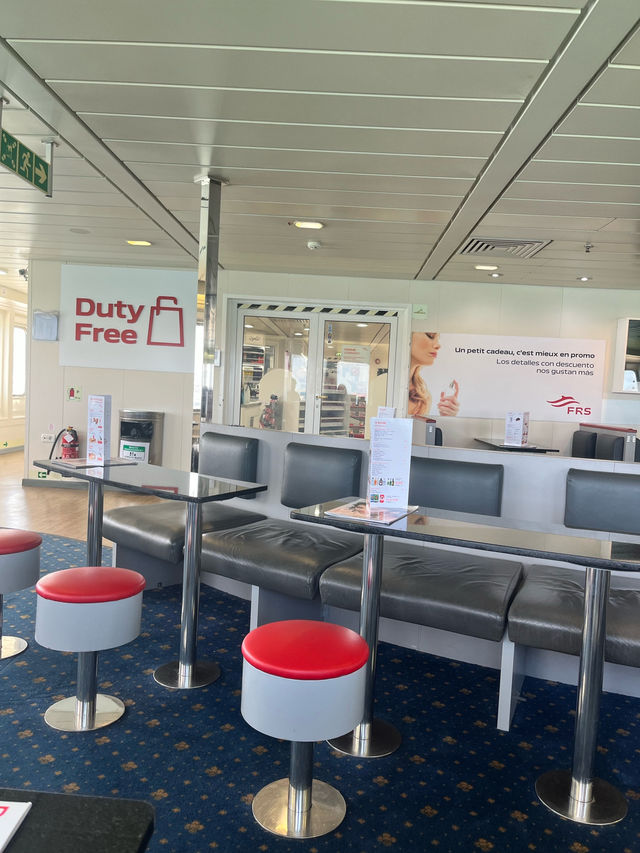 🛳スペインからモロッコへ海路で渡る|アルヘシラス港 → タンジェ港 🛳スペインからモロッコへ海路で渡る|アルヘシラス港 → タンジェ港