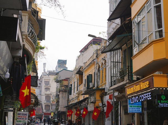 Hanoi Old Quarter เที่ยวเมืองเก่าฮานอย Hanoi Old Quarter เที่ยวเมืองเก่าฮานอย