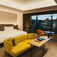 Elevated Ease & Urban Stillness