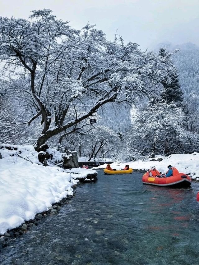 Siguniang Mountains in Snow