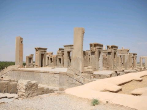 페르세폴리스 – 보여지기 위한 권력