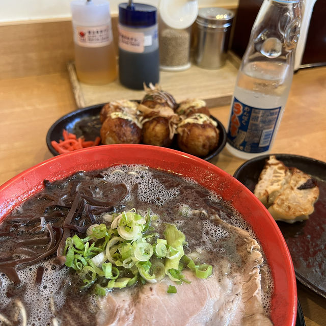 你可能會聽過嘅多倫多龍鳳店拉麵