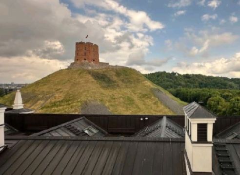 พระราชวังลิทัวเนีย: สถานที่ที่นักท่องเที่ยวเชิงประวัติศาสตร์และวัฒนธรรมไม่ควรพลาด