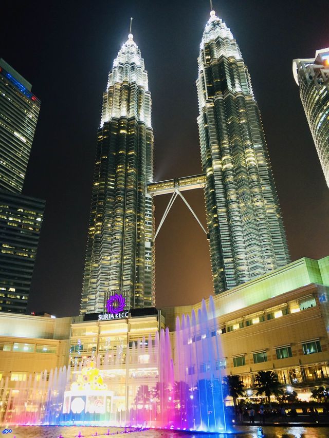 Petronas Towers, Kuala Lumpur, Malaysia