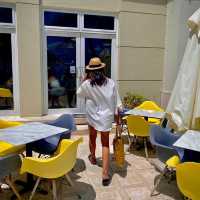 The Sunny Side Cafe Boracay 🍔🍕
