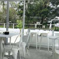 Mx Coffee & Restaurant ร้านสวยที่รือเสาะ