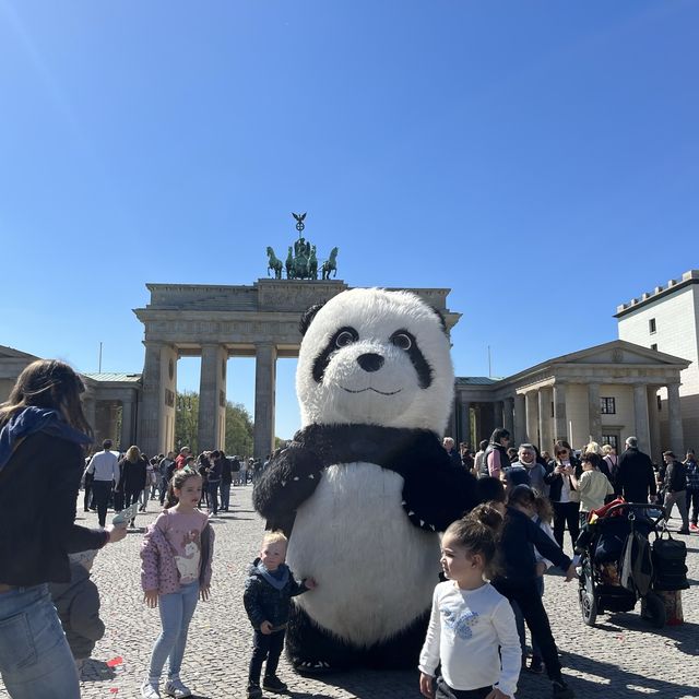Brandenburg gate… Gateway to Berlin 