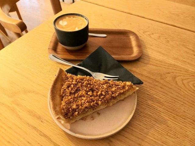 คาเฟ่เก๋ๆกาแฟดี ใกล้ Saint Bavo's Cathedral