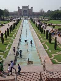 Taj Mahal: A Timeless Symbol of Love