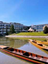 🌿 Discover Oxford’s Hidden Gem: Wolfson College & Riverside Escapes!