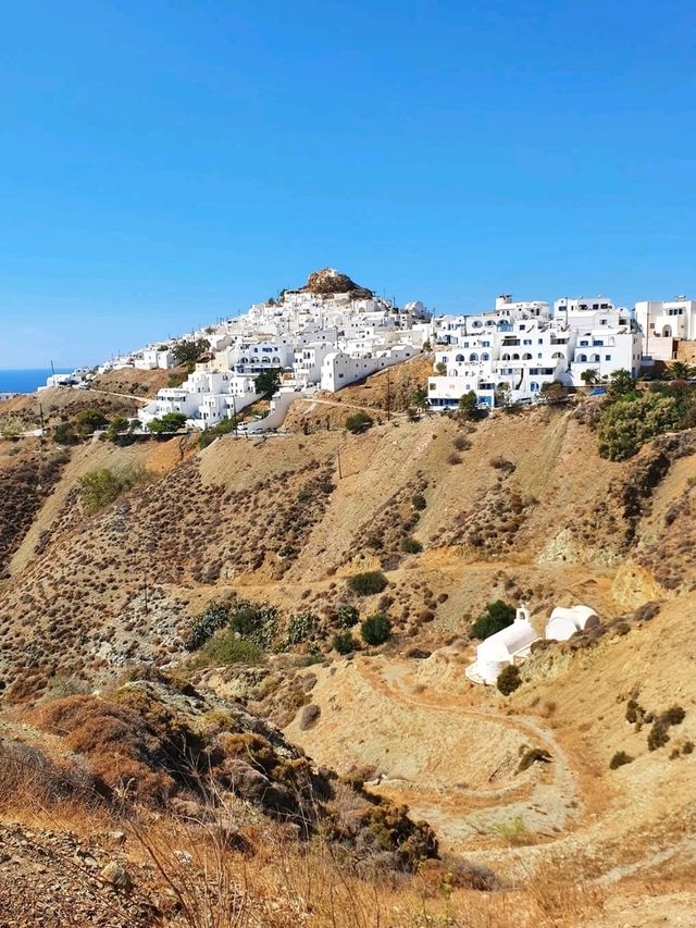 Anafi: A Secluded Cycladic Paradise of Simplicity and Wild Beauty 🇬🇷✨