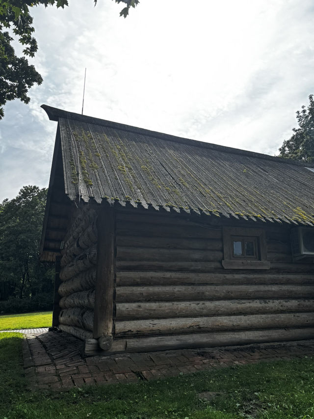Kolomenskoye: How I Came for a Walk and Left Feeling Magic