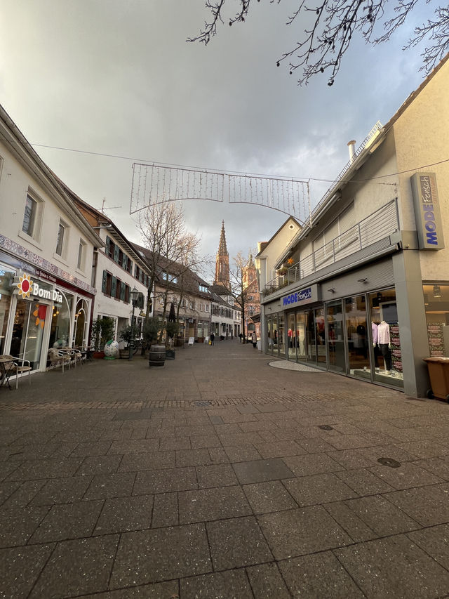 🌳🏰 Bühl, Germany – A Hidden Gem Between Vineyards and the Black Forest ✨🍇