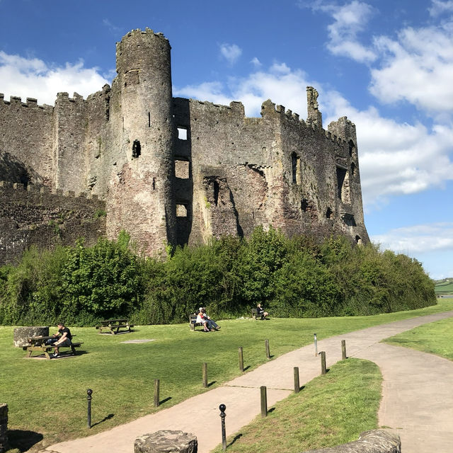 900 Years of History At Laugharne Castle, A Little Welsh Wonder. 