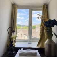 From Manchester to the Peaks: City Walks with a Countryside Twist