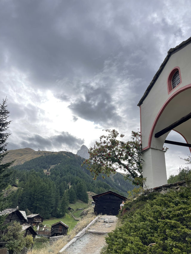 🌄 Zermatt Nature: Alpine Peaks & Pristine Beauty 🏔️🌿❄️