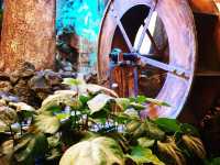 Hidden among the green hills of northern Tehran, the Water Mill Restaurant (Āsiyāb Ābi) in Farahzad 