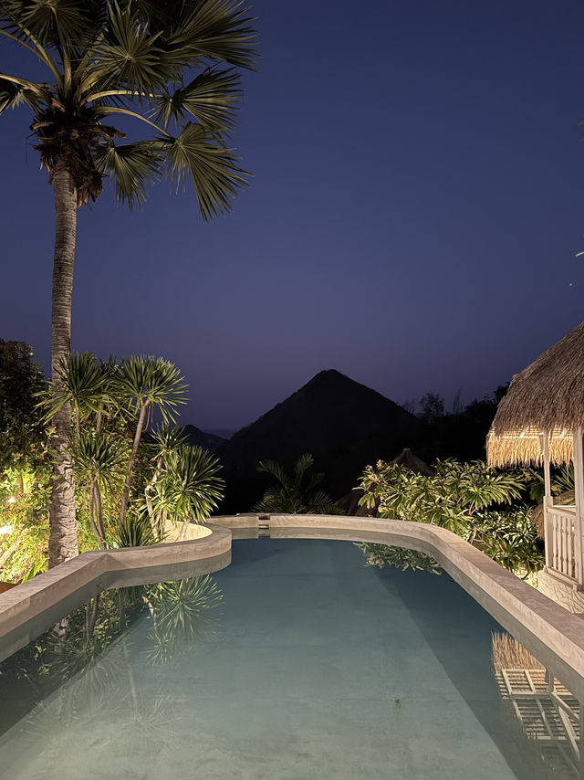Affordable Paradise in Labuan Bajo: Mohini Komodo Resort Review ✨🌴 Affordable Paradise in Labuan Bajo: Mohini Komodo Resort Review ✨🌴