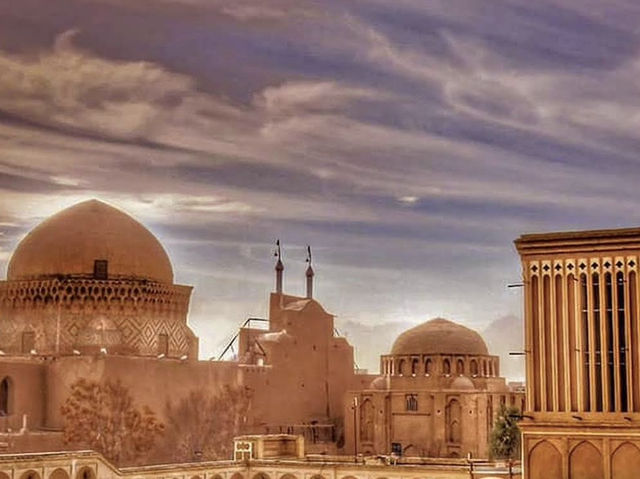 🍁 Historic Yazd – Desert City in Autumn Light 🏜️