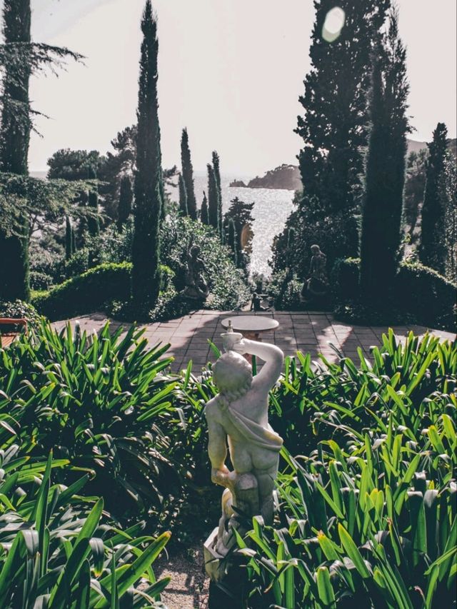 Сады Святой Клотильды Сады Святой Клотильды