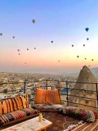 The Land of Fairy Chimneys: Göreme, Turkey 🇹🇷🎈